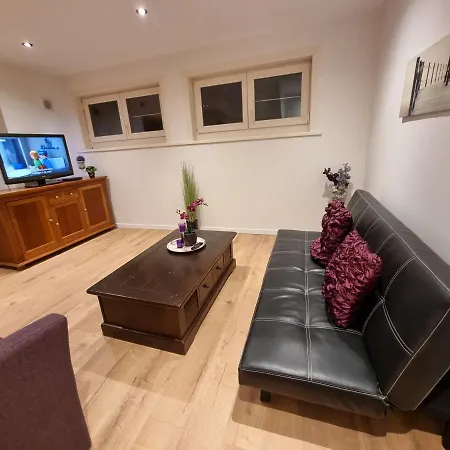 Susberg 3 Luxe Met Zwembad En Sauna Daire *